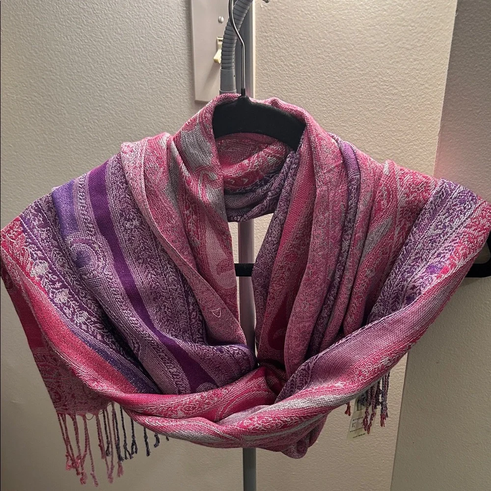 Collection Eighteen Purple Potion Elegant Pink and Purple Paisley Scarf NWT